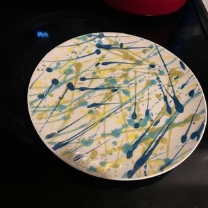 Urban outfitters salad and dinner plates